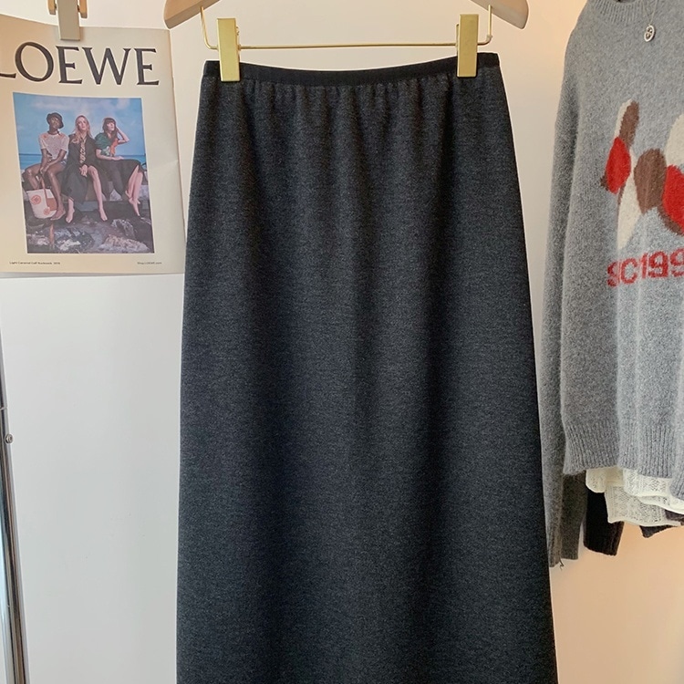 ボトムス スカート ミモレ丈スカート ハイウエスト タイト ミモレ丈 バックスリット かわいい 大人可愛い きれいめ シンプル 上品 おしゃれ かっこいい カジュアル こなれ感 個性的 主役級 存在感