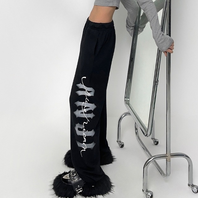 レディース パンツ ボトムス ジョガーパンツ フルレングス ストリート ドロスト かわいい 大人可愛い きれいめ カジュアル おしゃれ かっこいい ラフ ルーズ クール 存在感 ワイルド 無地 ロゴ