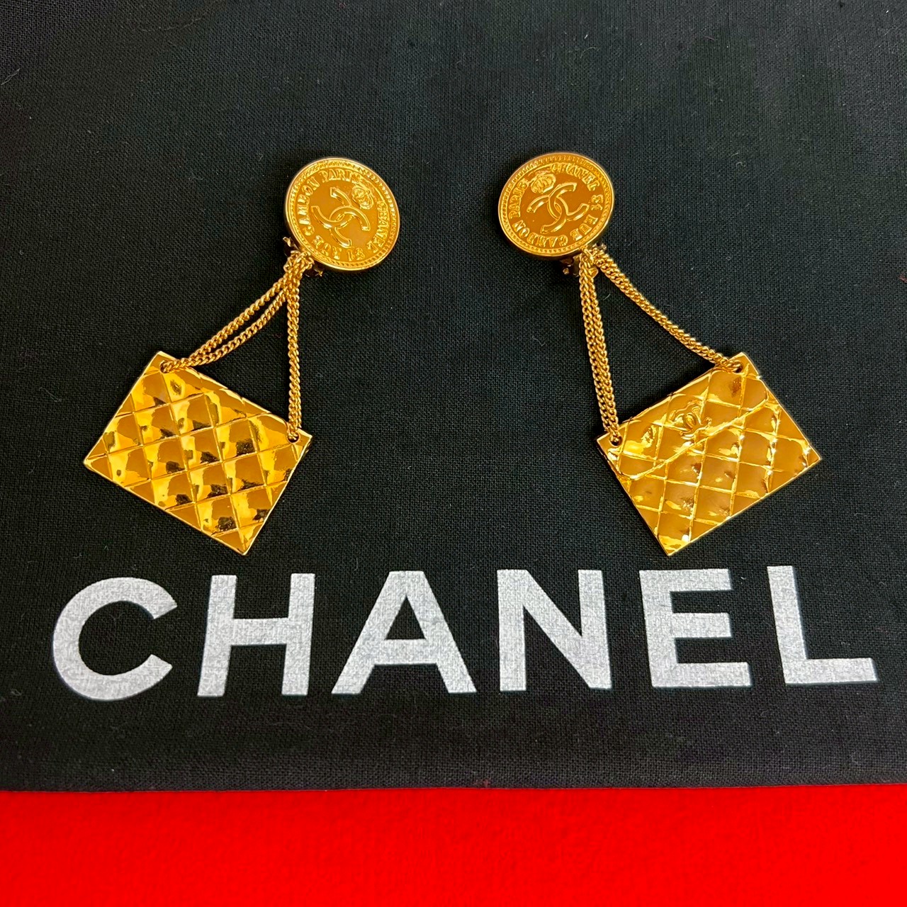 ヴィンテージ ココマーク マトラッセ バッグ モチーフイヤリング GP ゴールド 76587