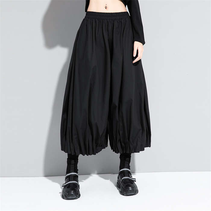 タックボリュームパンツ ワイドパンツ レディース スカート風 ドレープ チノパンツ ボトムス 裾タック ロングパンツ ガウチョ ボリューム 無地 メンズ ユニセックス ゆったり 黒 モード系 ダンス