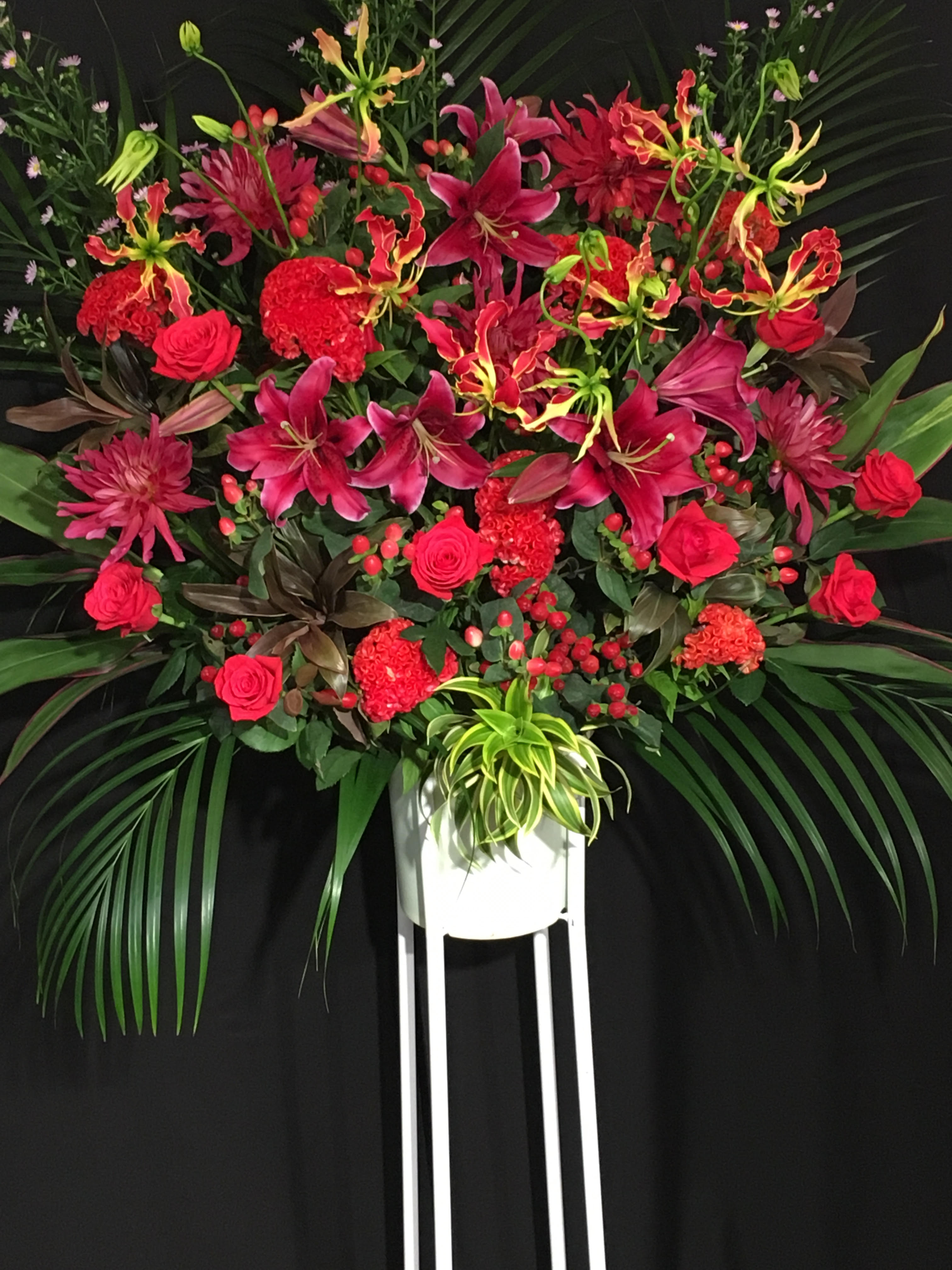商品ID 2454 スタンド花 赤系 1段 生花