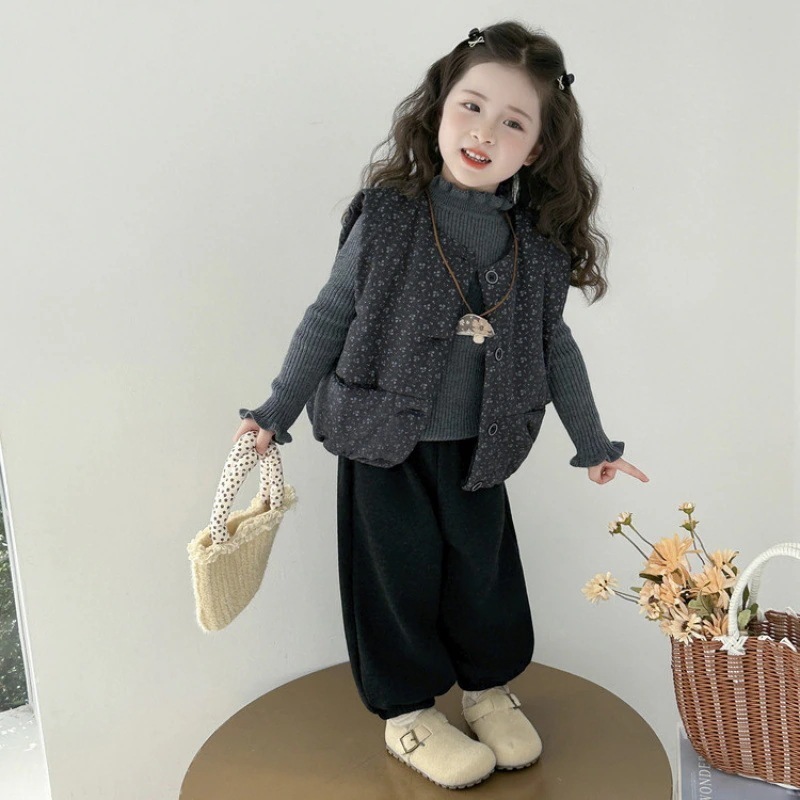 女の子新作韓国風花柄裏起毛ベストセット子供冬厚手保温3点 キッズ セットアップ 4,079円