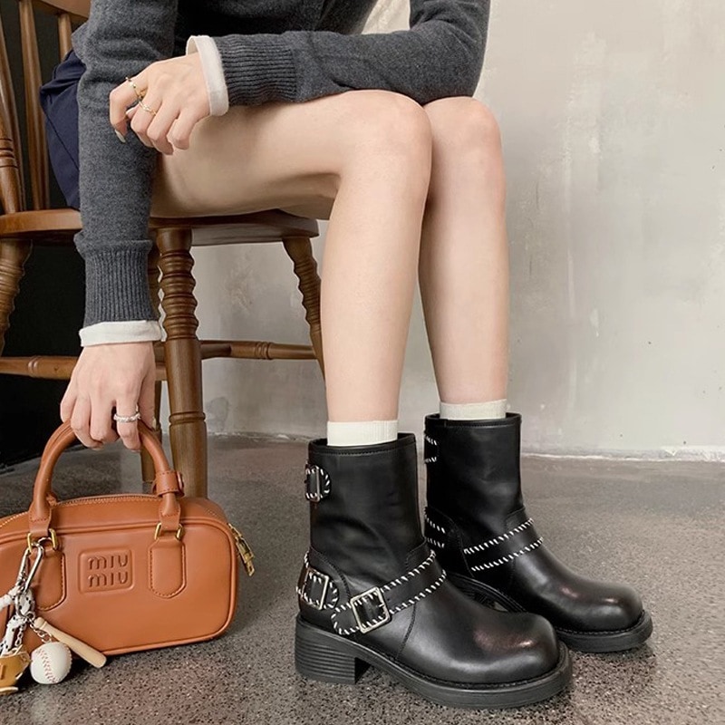 ショートブーツ レディース 厚底マーチンブーツ ４CM ファッション マーチンブーツ カジュアルローファー ブーツ