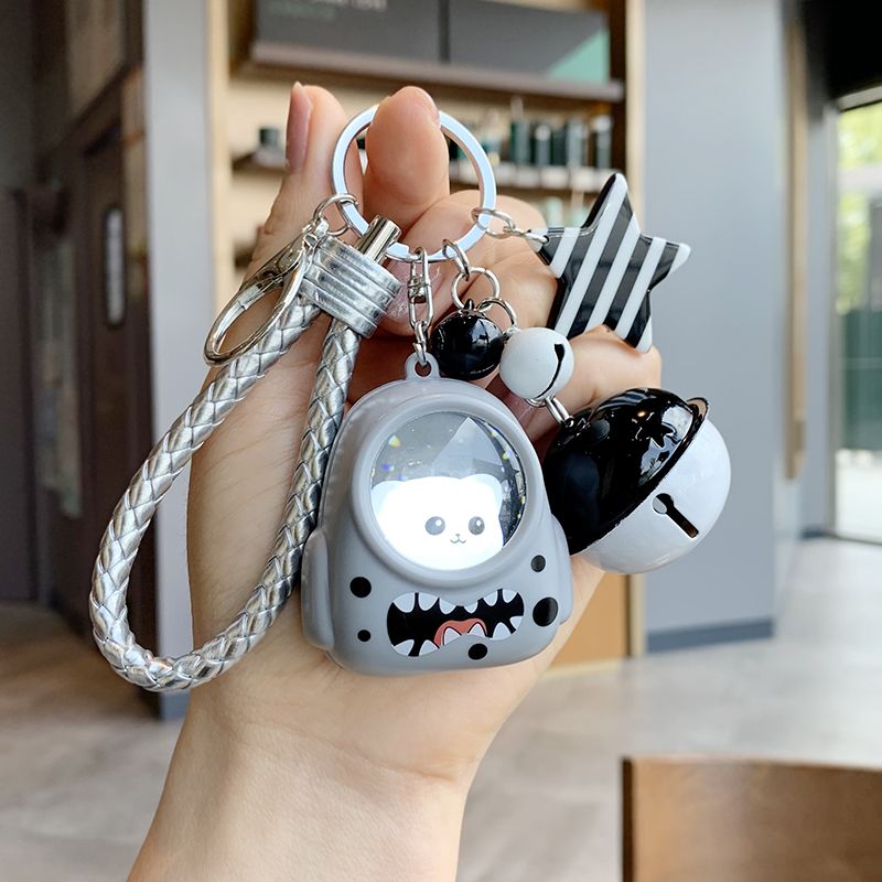 Qoo10] 2024限定 可愛い キーホルダー/キー : バッグ・雑貨