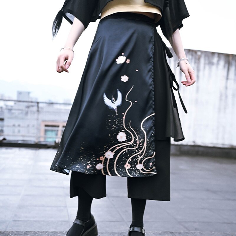 チャイナ風ズボン キュロットスカート 黒 ボトムス 不規則 梅&鶴プリント 合わせやすい
