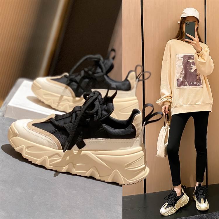 レディース スニーカー シューズ くつ 厚底 ラウンドトゥ 歩きやすい 走れる かわいい シンプル カジュアル 大人 スポーティー メンズライク ボーイッシュ クール 無地 春 夏 秋 冬 オールシ