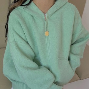 2色 アウター シャンパー パーカー レディース 秋冬 春 かわいい きれいめ 個性的 暖かい もこもこアウター レギュラー丈 長袖 萌袖 BIGシルエット フード付き ファスナー ポケット 前開き