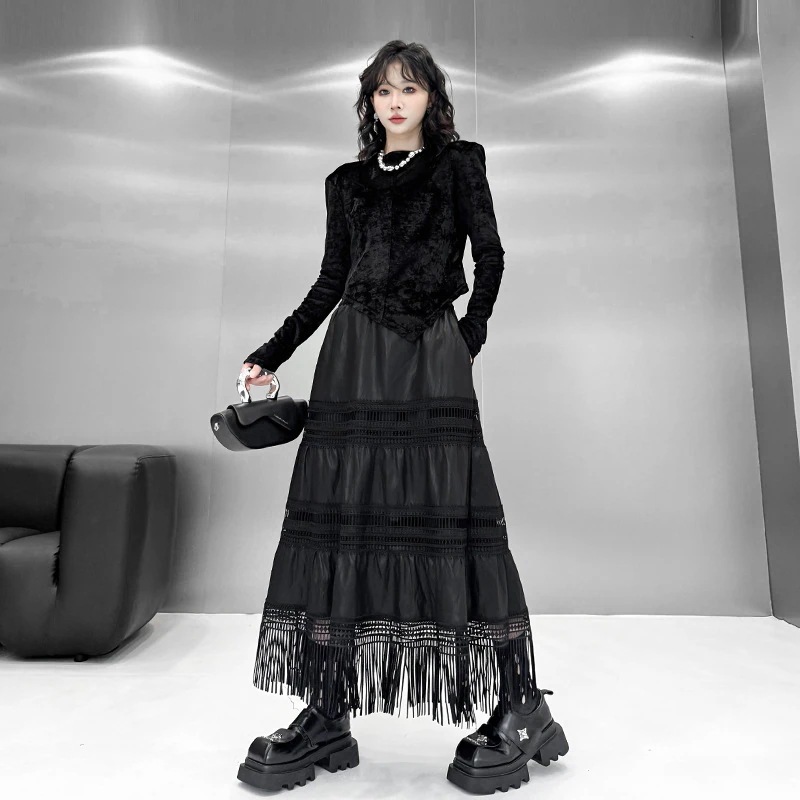 【Noir Mode】 春秋 PUレザー ゴム フリンジ 切り替え スカート デザイン性 ブラックコーデ 大きいサイズ レディース 体型カバー ロングスカート Aラインスカート
