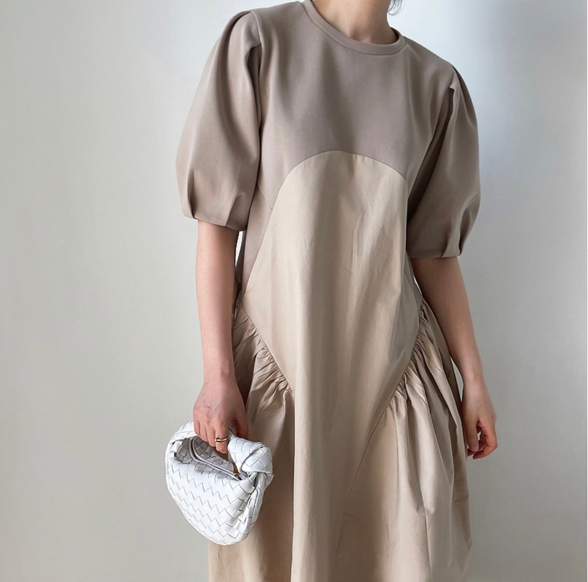 レディース 2カラー ワンピース マキシ丈 ロング丈 半袖 パフスリーブ 切り替え