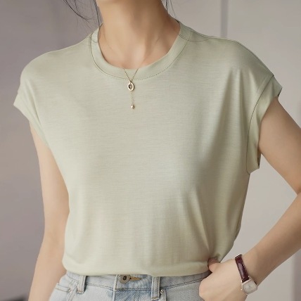 トップス Tシャツ 白シャツ 白トップス 袖なし ノースリーブ ラウンドネック 襟なし 薄手 かわいい 大人可愛い シンプル カジュアル 大人 おしゃれ お洒落 大人女子 ラフ 無地 夏 秋 20代