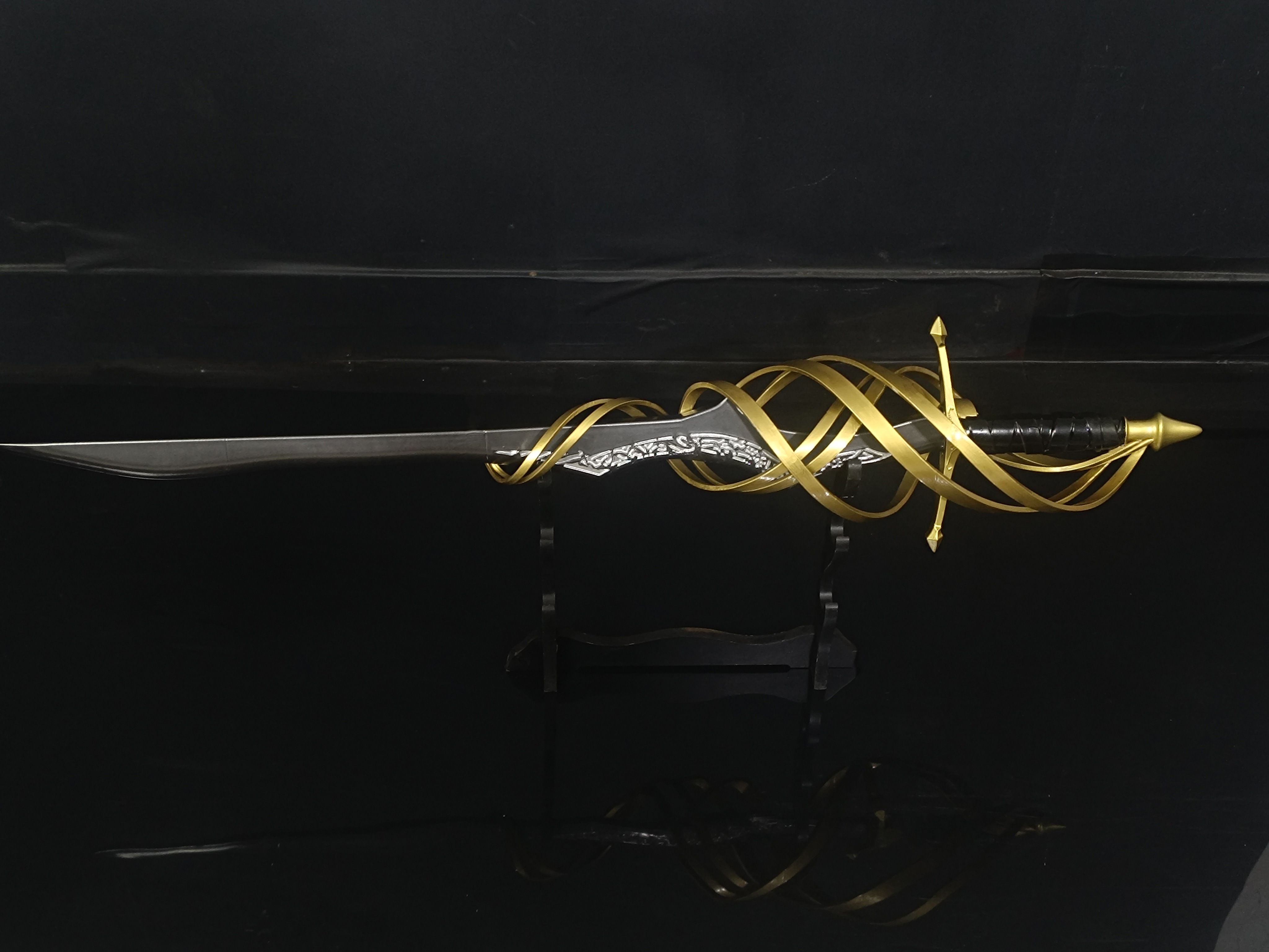 Monenjoy アークナイツ コスプレ道具　剣　113cm　レッド　明日方舟　シュウ　ペペ　血掟テキサス　ウィシャデル　仮装　イベント　COS　アクセサリー　撮影道具　EVA＋PLAなど材質