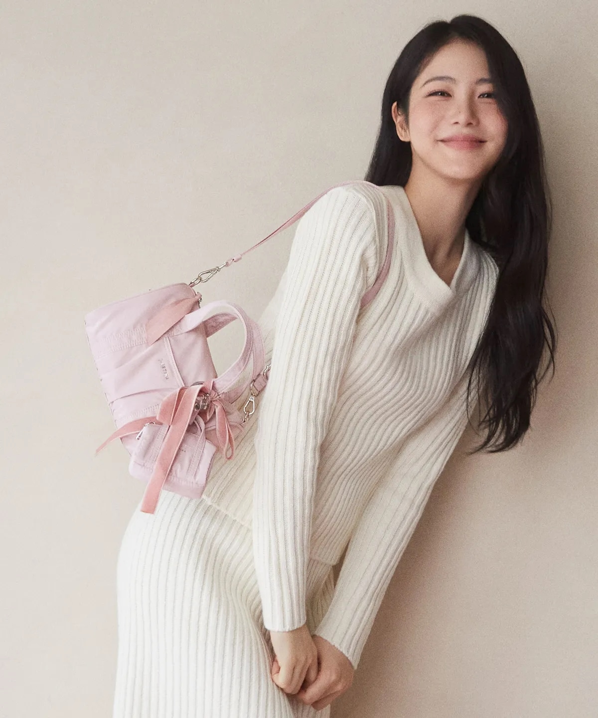 [シンイェウン着用] BALLO SM クロスバック PK (JHNEHE4BF118PK260) 韓国の人気ファッションブランド