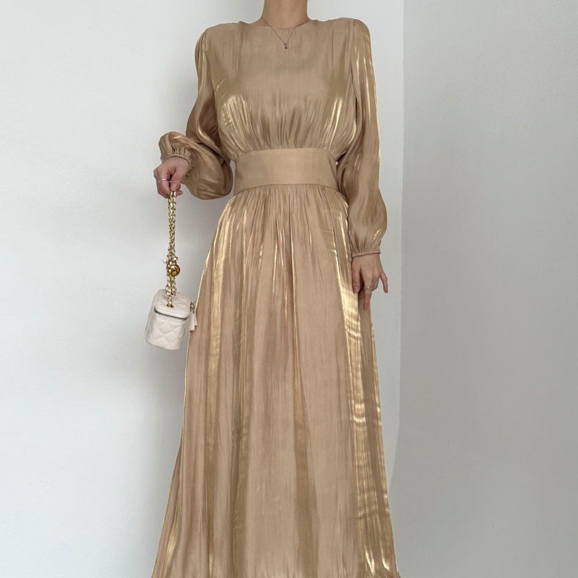 ワンピース ロングワンピース 長袖 パフスリーブ ロング丈 ラウンドネック ウエストベルト サテン 光沢 透け感 かわいい 大人可愛い きれいめ シンプル 上品 おしゃれ 大人女子 こなれ感