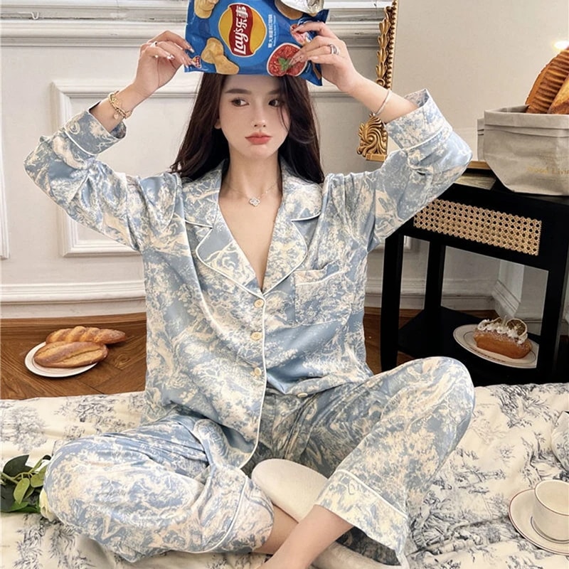 納期3週間程：女性用シルクパジャマセット,ラペルボタン付きカーディガン,プリント服,ファッショナブル,新品,秋,2023, 2個