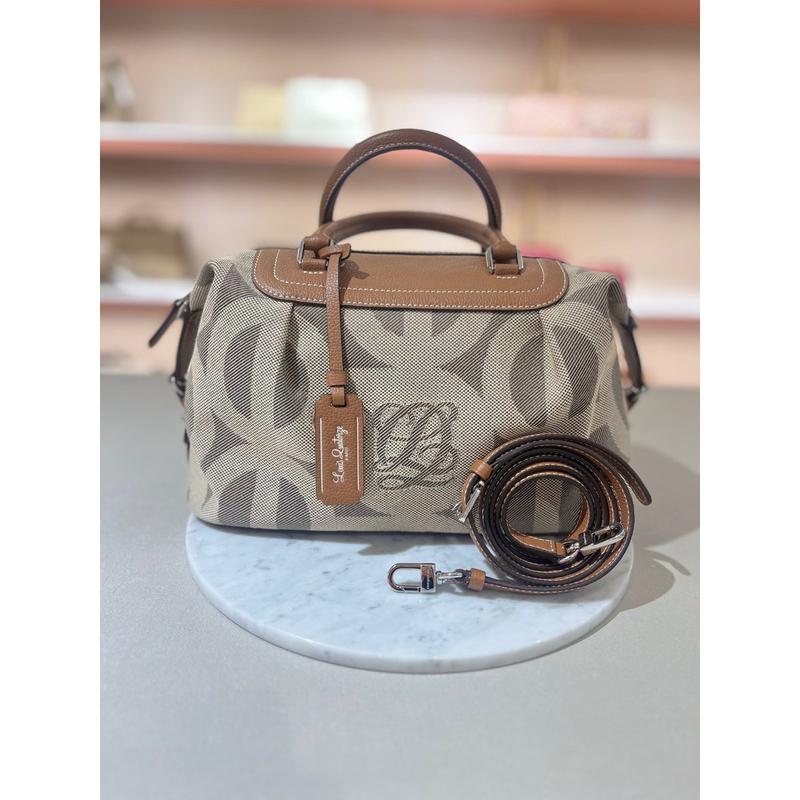 [坡州店] 女性用トートバッグ HS2MG17BE