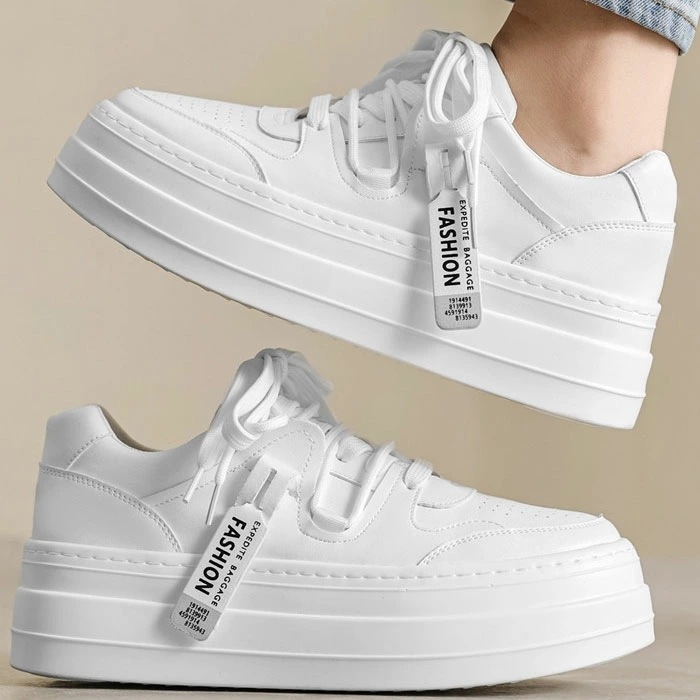 スニーカー メンズ ローカットスニーカー 人気 バスケットシューズ カジュアルシューズ 通気性 厚底 5cm身長UP レースアップ