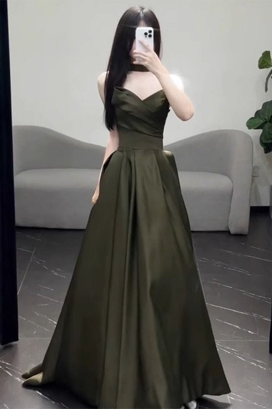 墨の緑のタキシードのスカートは礼のサテンの宴会の雰囲気になって声楽を主宰して美声の高級感を試験します 6,161円