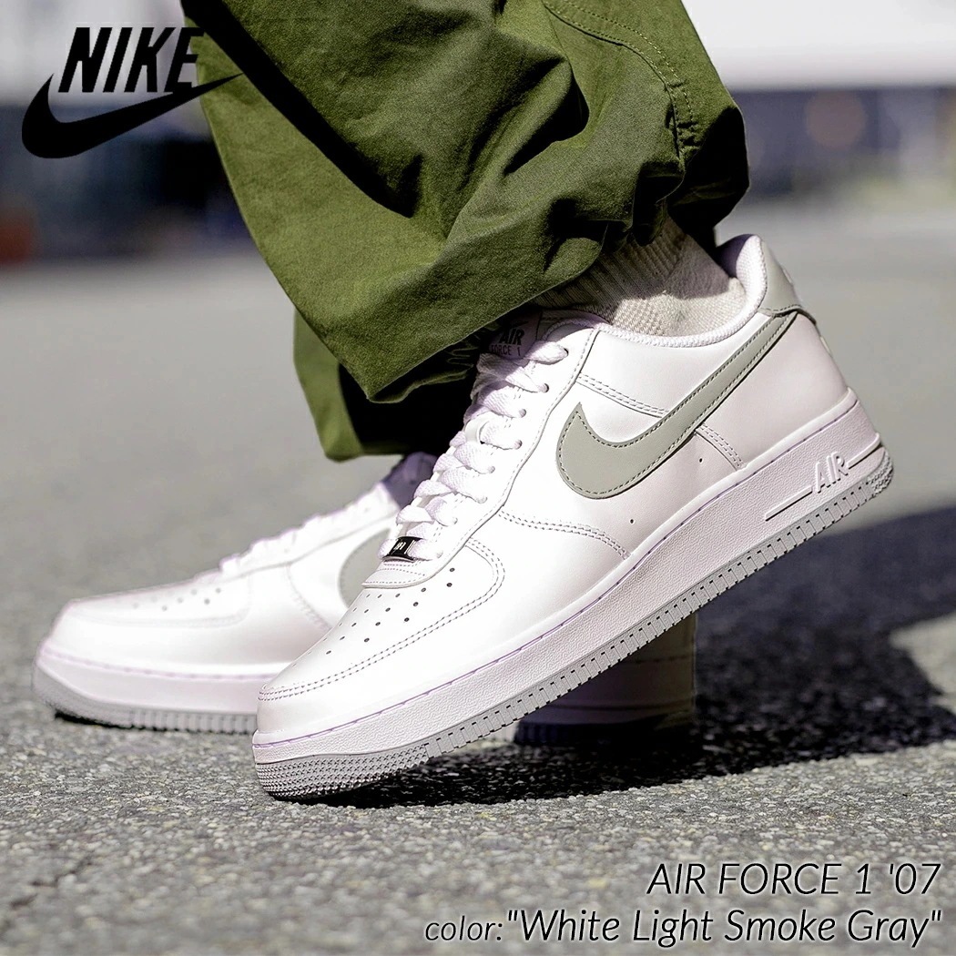 NIKE AIR FORCE 1 07 \