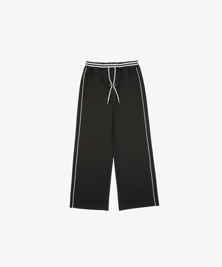 LE SSERAFIM Track Pants (Black)