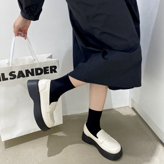 【取寄：納期2週間】ローファー 厚底 歩きやすい かわいい 大人可愛い シンプル 上品 おしゃれ きちんと感