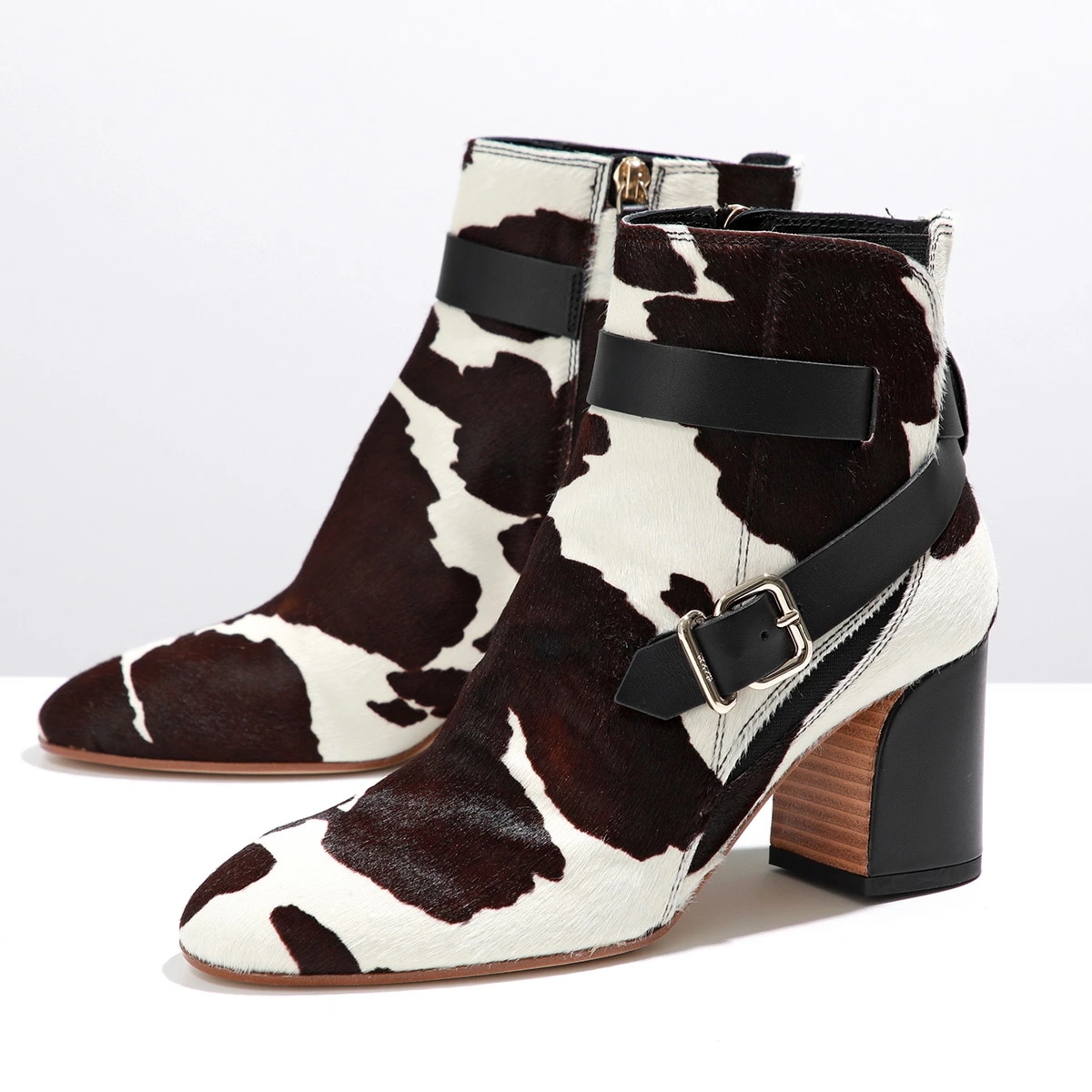 TODS トッズ ショートブーツ XXW72A0Y590IPU レディース ハラコ ウシ柄 カウ ラウンドトゥ アンクルブーツ サイドファスナー