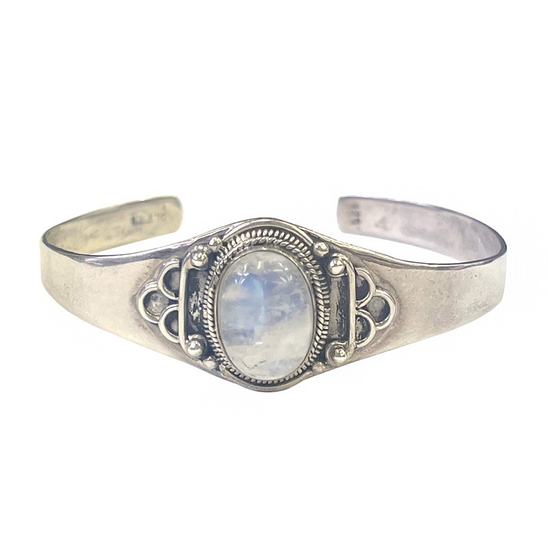 【宅配発送】シルバーバングル(腕輪) 天然石 ムーンストーン 月長石 シルバー925 ハンドメイド インディアンジュエリー インディアン ブレス バングル 希少 1点物 #