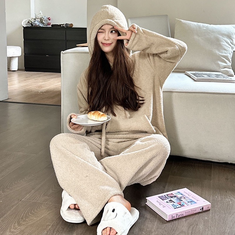 新しい秋冬プラスベルベットと厚みのあるフード付きホーム服スーツ猫ベルベットのゆったりとした快適なパジャマは2点セットとして着用できます