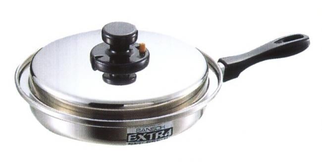 日本製エクストラ 蓋付フライパン 24cm キッチン用品 食器 調理器具 鍋 フライパン フライパン