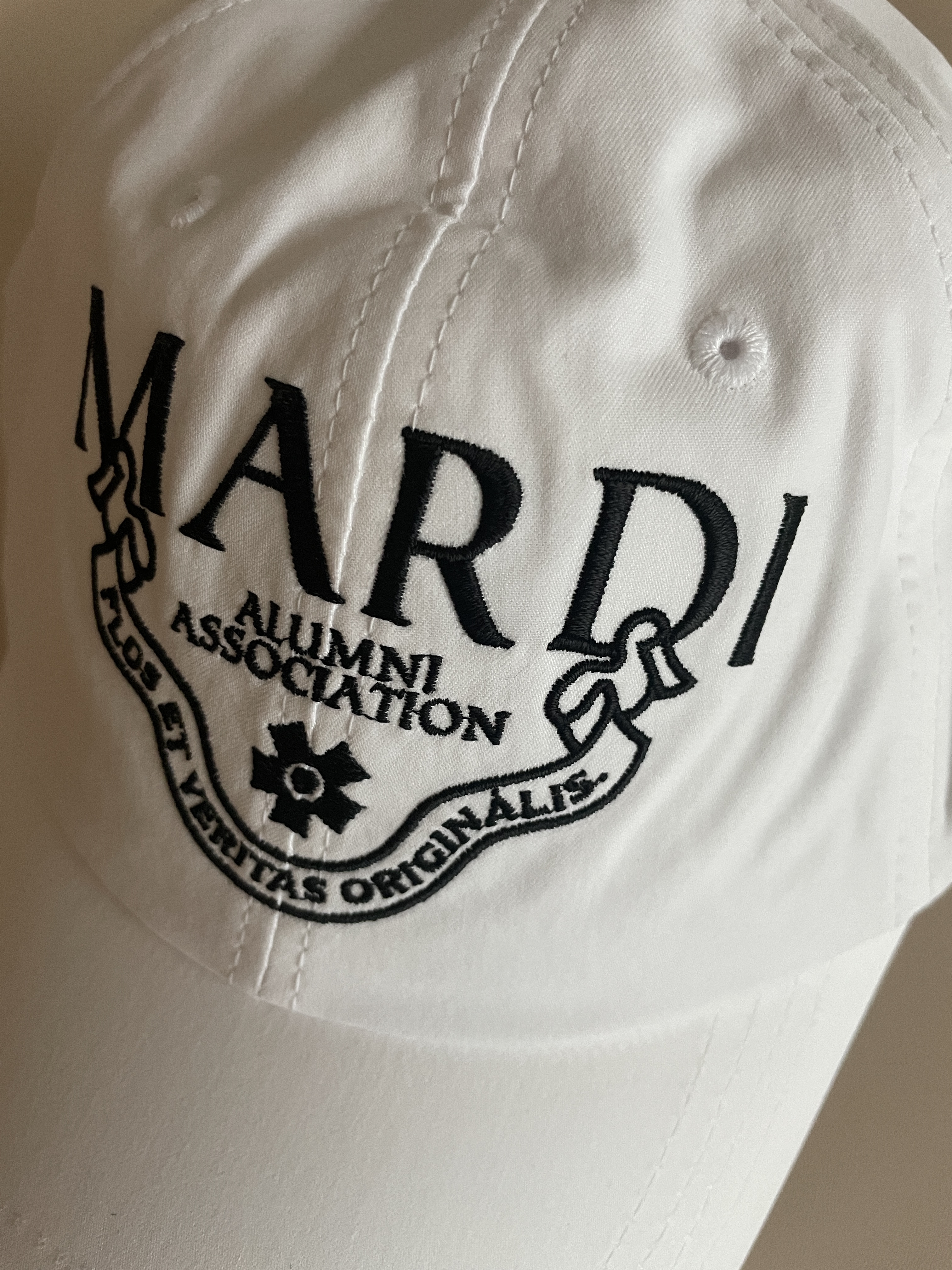 Qoo10 Mardi Mercredi BTS ジョングク着用 ロゴ キャップ