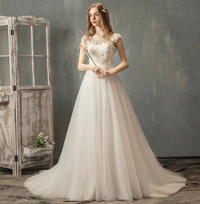 ウェディングドレス レディース ドレス 結婚式 パーティー 演奏会 ライト白 ビスチェタイプ 編み上げタイプ ロングトレーン ロングドレス 二次会 大きいサイズ