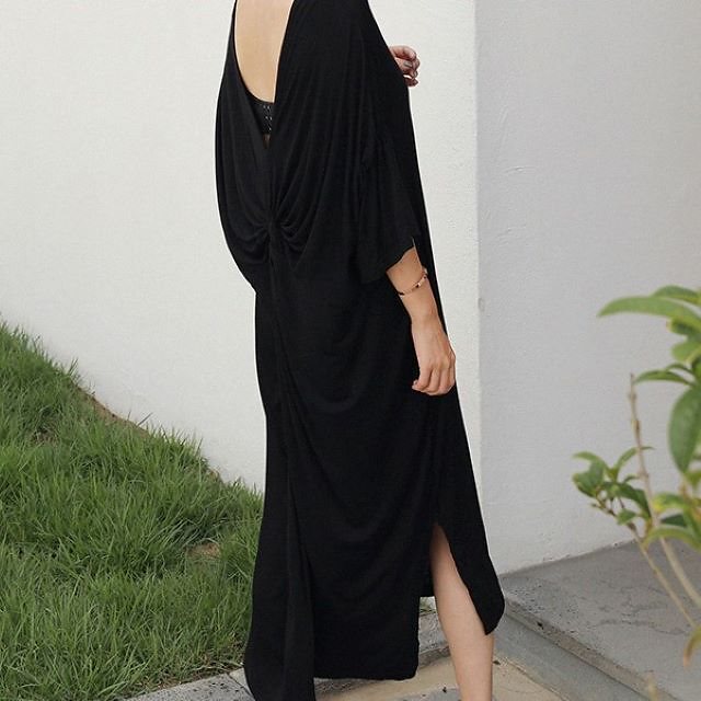 ワンピース ロング 大きいサイズ ワンピース 夏 マキシ丈 五分袖 スリット 背中見せ バックオープン ねじり ベルスリーブ 黒