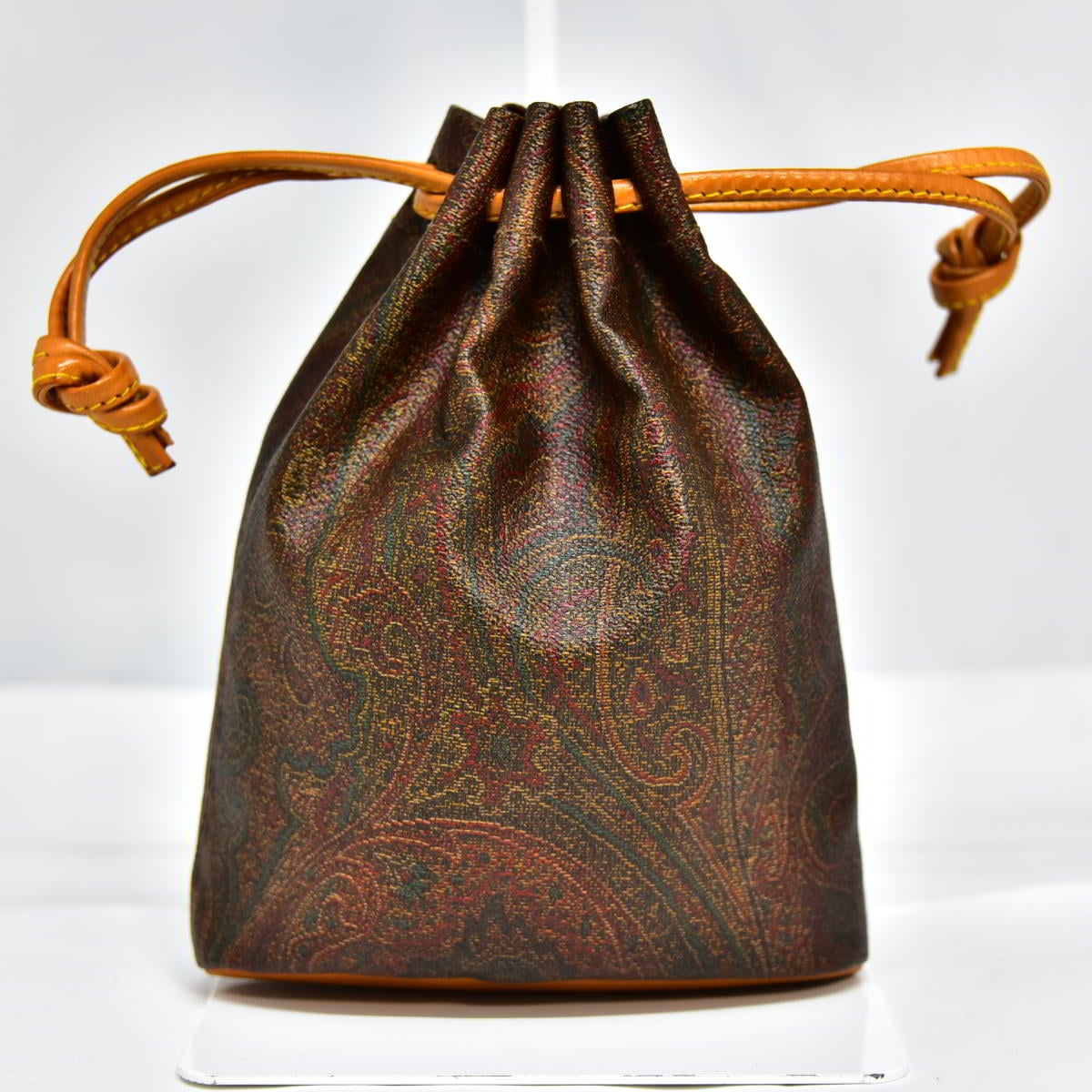 鑑定済 巾着ポーチ コスメポーチ 小物入れ ペイズリー柄 ブラウン レデイース