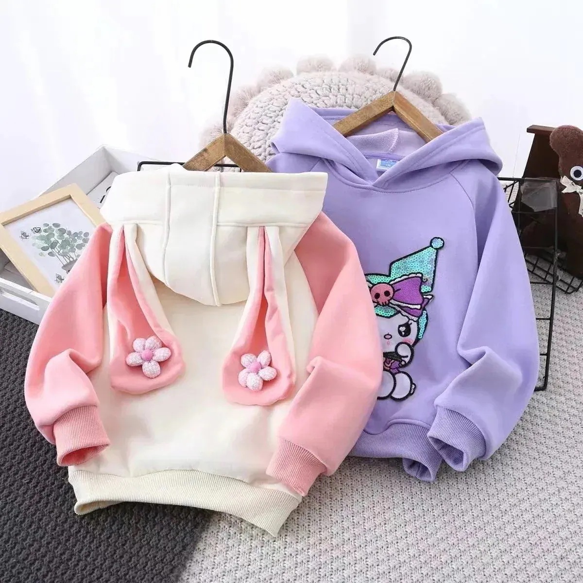 女の子ファッションTシャツブラウス子供服 韓国ファッションフード付きパーカー 綿 女の子110-160cm クロミ 激壳れ人気商品新入荷 長袖 裹起毛 秋 サンリオ ゆとり パーカー キラキラトッ