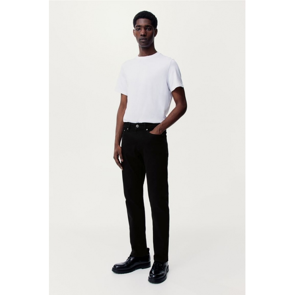 H&M ストレートレギュラージーンズブラック