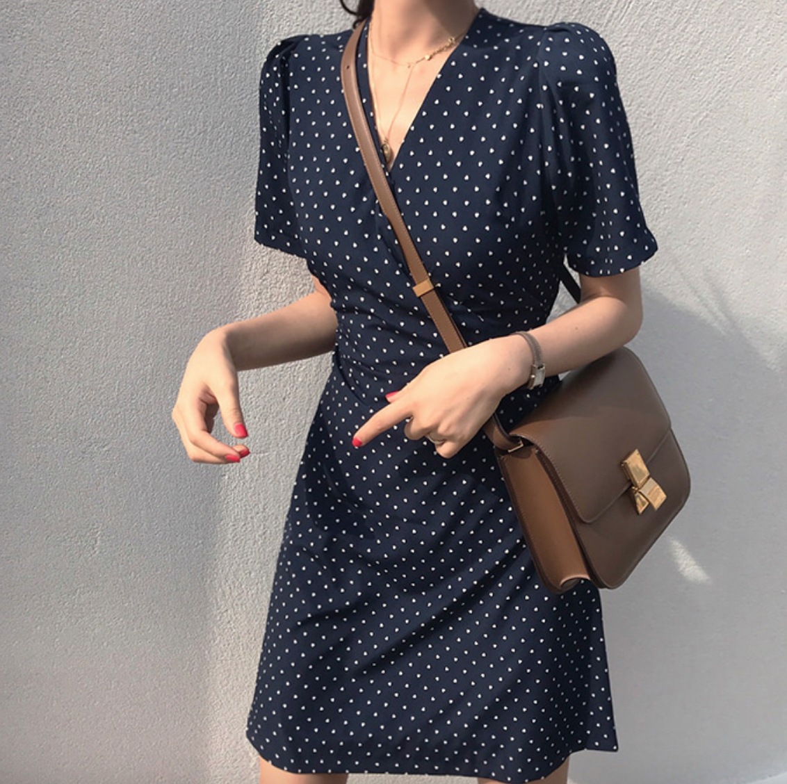 ワンピース デート フレアワンピース 袖あり 半袖 Vネック 柄 ドット柄 夏 10代 20代 個性的 ネイビー S M L XL こなれ感 エレガント ガーリー フェミニン フェアリー