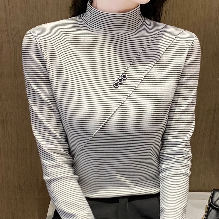 トップス カットソー プルオーバー 袖あり 長袖 ハイネック スリム 綿 ポリウレタン かわいい 大人可愛い きれいめ 大人 上品 おしゃれ 大人女子 こなれ感 キュート モダン 主役級 存在感