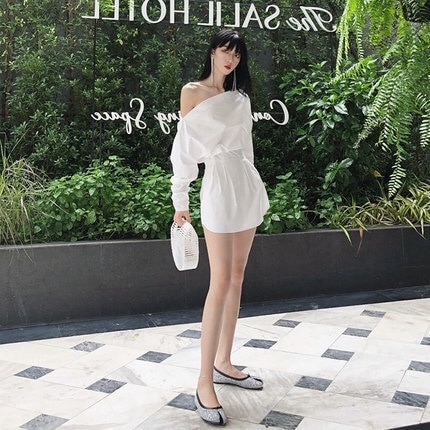 ワンピース シャツ シャツワンピース ミニ ミニ丈 ショート ショート丈 膝上 袖あり ワンショルダー スリム タイト かわいい 大人可愛い きれいめ シンプル 大人 上品 おしゃれ 大人女子