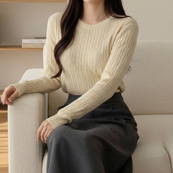 女性長袖ニット ケーブル編みラウンドニットTシャツ