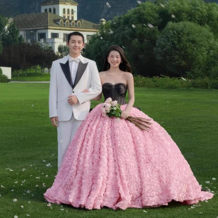 カラードレス 撮影用のワンピース ロングドレス 韓国風 花嫁ドレス 高級感 前撮り 同窓会 イブニングドレス パーティードレス お姫様ドレス ドレス セクシー 発表会 スレンダー 上品 エレガント 披