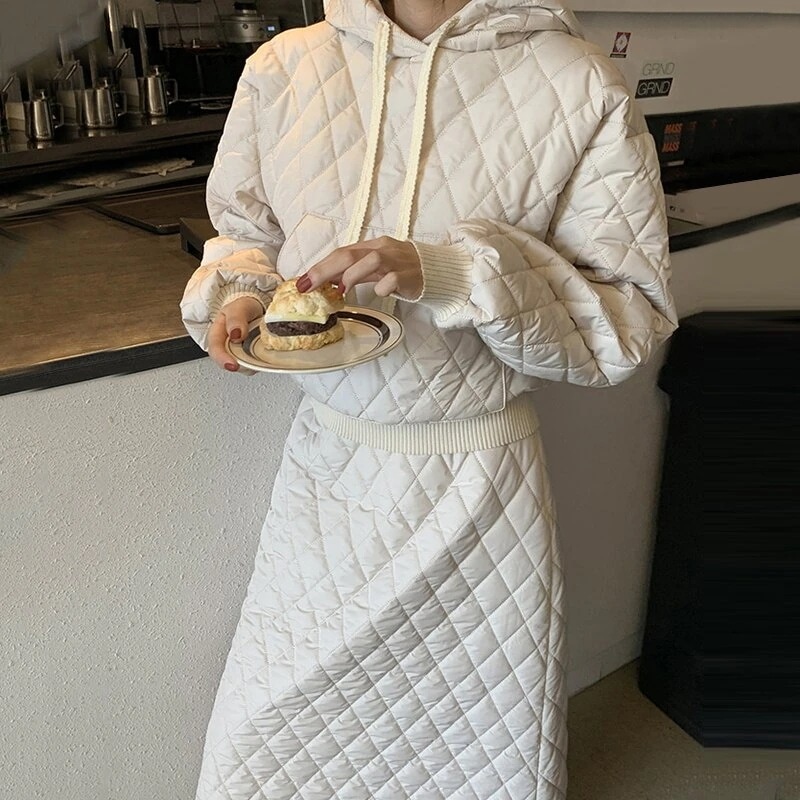 セットアップキルティングフーディー＋ハイウエストAラインロングスカート パーカー ツーピース