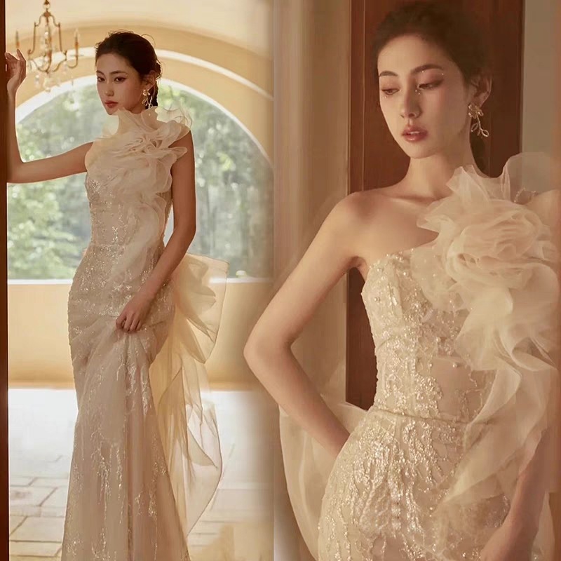 ウェディングドレス 白 キラキラと光るレースのマーメイドドレス 二次会 レディース 大きいサイズ セクシー レース パーティードレス 花嫁 披露宴 結婚式 マーメイドドレス20代