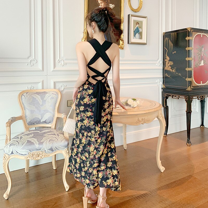 キャミワンピースレトロスカート夏バックレスネクタイロングスカートブロークンフラワーサスペンダーワンピース 4,579円