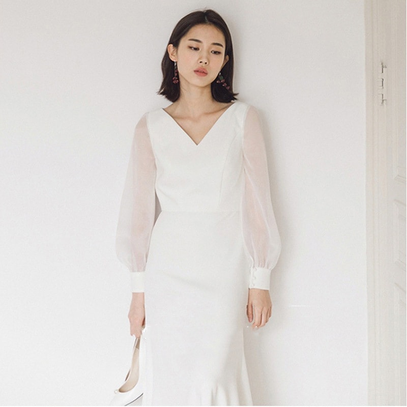 新作追加!!! 結婚式 ドレス ドレス ワンピース サテン ウエディングドレス シンプル 花嫁 披露宴 二次会 謝恩会 発表会 演奏会 女子会