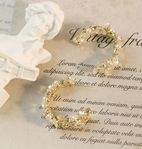 アクセサリー ピアス かわいい 大人可愛い きれいめ カジュアル 上品 お洒落 レトロ アジアン エスニック ラブリー キュート ガーリー エレガント 主役級 存在感 フォーマル 抜け感 華やか