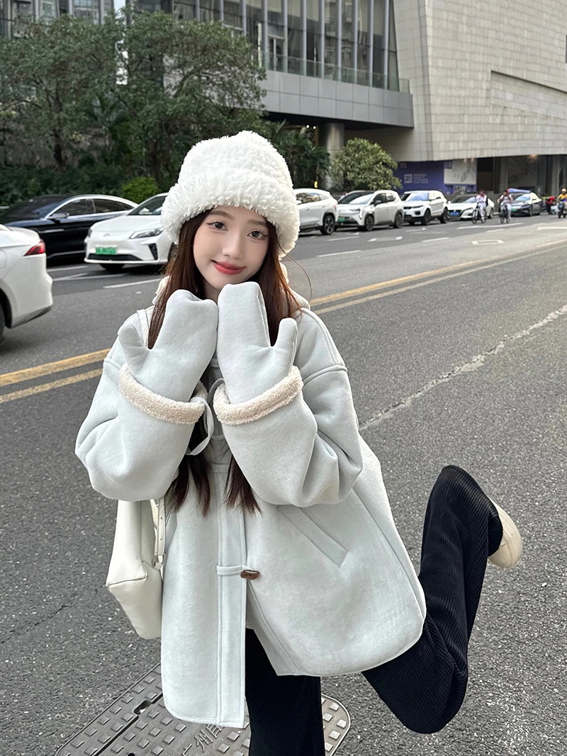 秋冬防寒 あったかアウター 韓国風 スタイルアップ かわいい ブルゾン ファー系ファッション 裹起毛大人ゆったりカジュアル ストリート サイズ レディース ムートン ゆるダボ シルエット学生通学丈