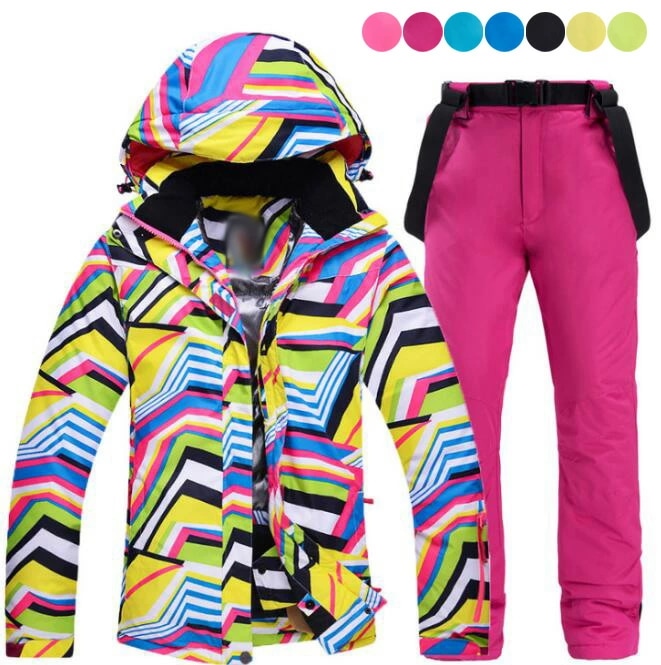 スキーウェア レディーススノーウェア ジャケット+パンツ ボードウェア 2点セット スノーウェア 防寒 防水 上下セット 暖かい スキー スノボーウェア スノーボードウェア レディース スノボー 可愛