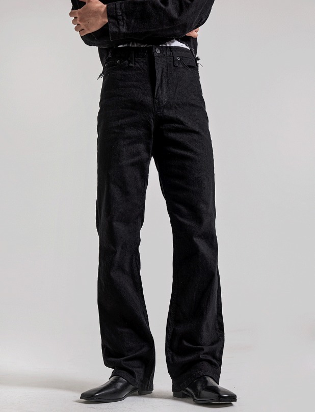 [COSYHARU公式] Damage Over Semi Bootcut Denim Pants