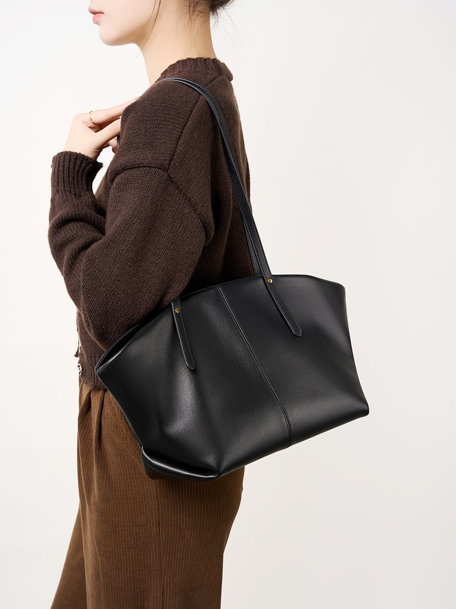 【本革 キーホルダーを贈る】ビジネスバッグ レディース A4 軽量 自立 リクルートバッグ 入学 入学式 入社 就活 面接 トートバッグ 通勤 通学 大容量