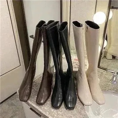 サイドジップブーツロングブーツフェイクレザースクエアトゥチャンキーヒールレディースストレートニブーツ長靴の女性が膝に過ぎませんの新型の平頭の高いヒールの女性靴白いエナメルの長靴の高い筒