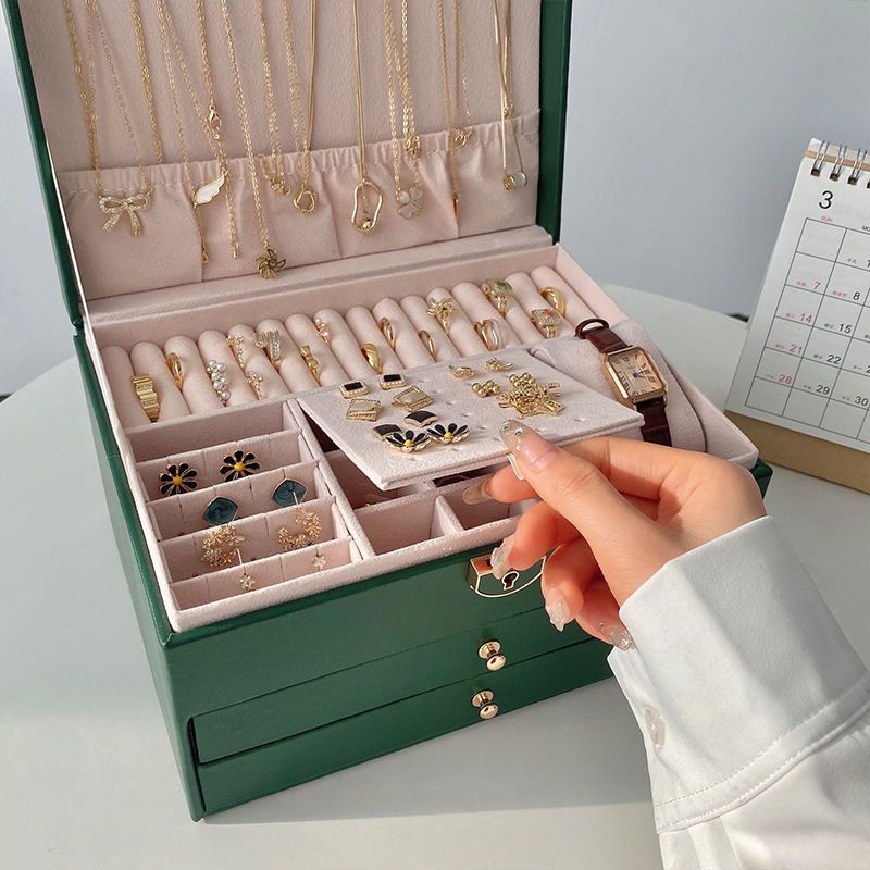 大容量収納ケースヨーロッパ式収納ケース姫の首飾り箱 新型感収納箱腕時計指輪ネックレスピアス収納ケース 4,911円